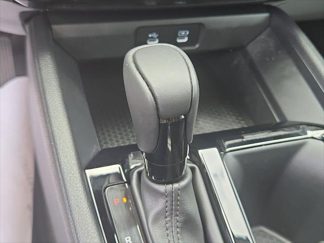 Photo of 2024 Solar Silver Metallic Honda Accord Hybrid