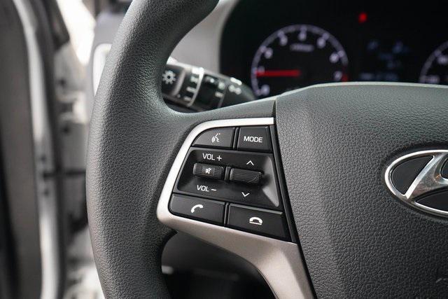 Photo of 2022 Frost White Pearl Hyundai Accent