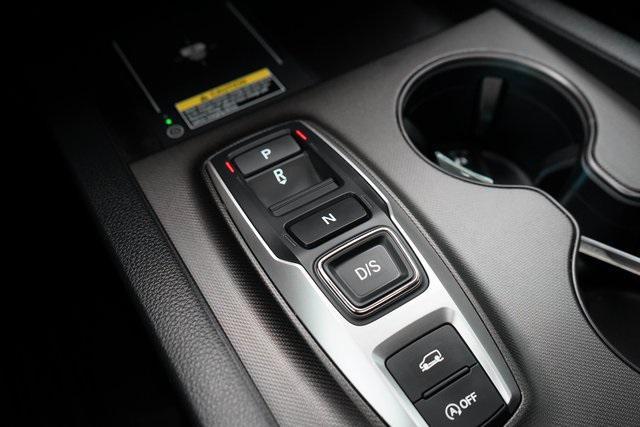 Photo of 2025 Crystal Black Pearl Honda Passport