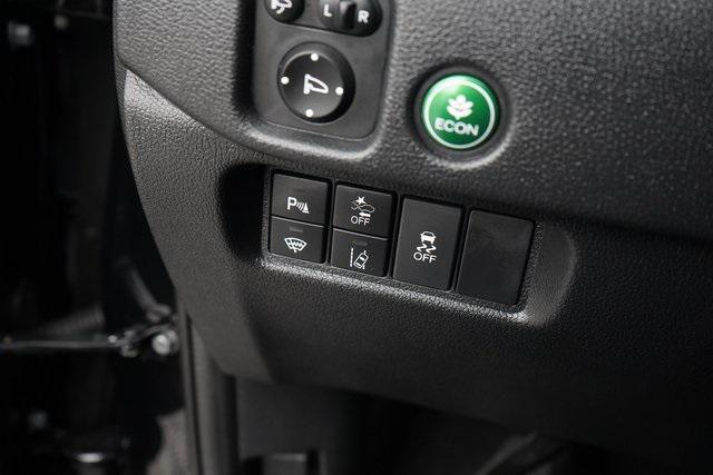 Photo of 2025 Crystal Black Pearl Honda Passport