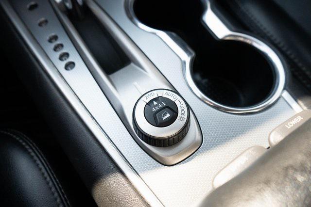 Photo of 2018 Gun Metallic Nissan Pathfinder