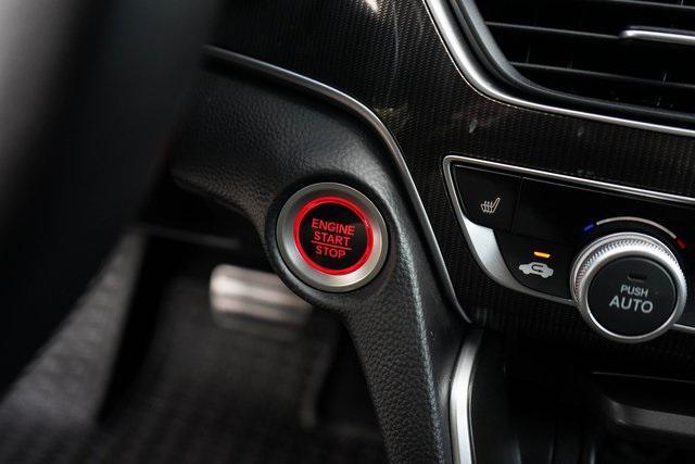 Photo of 2022 Still Night Pearl Honda Accord