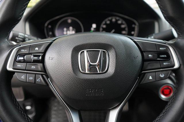 Photo of 2022 Still Night Pearl Honda Accord