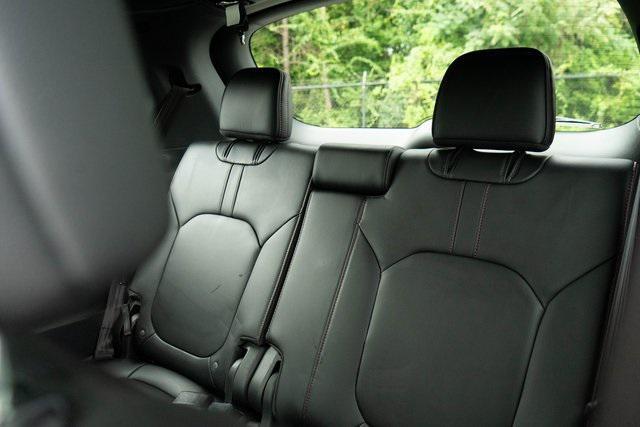Photo of 2025 Gray Honda Pilot