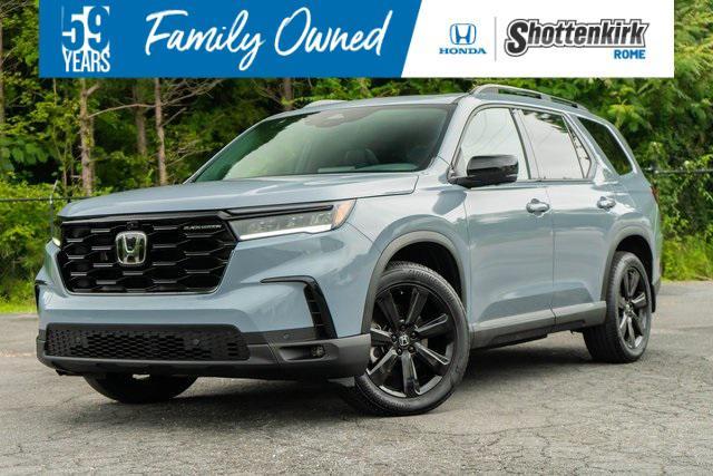 Photo of 2025 Gray Honda Pilot