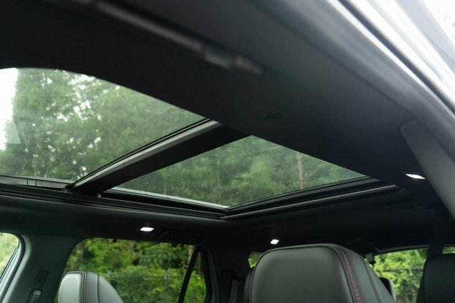 Photo of 2025 Gray Honda Pilot