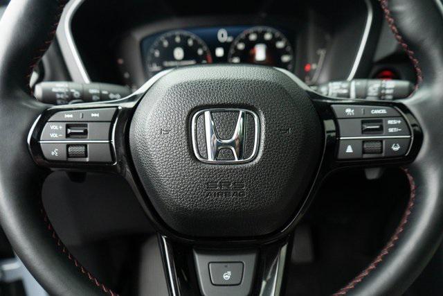Photo of 2025 Gray Honda Pilot