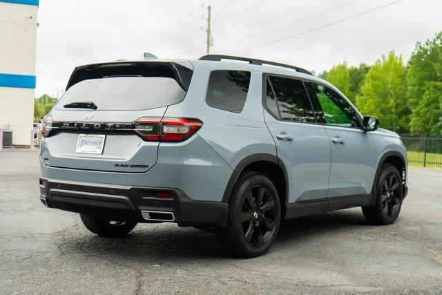 Photo of 2025 Gray Honda Pilot