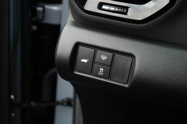 Photo of 2025 Gray Honda Pilot