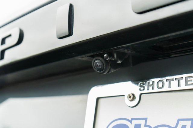 Photo of 2025 Gray Honda Pilot
