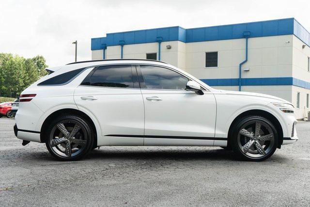 Photo of 2023 Uyuni White Genesis GV70