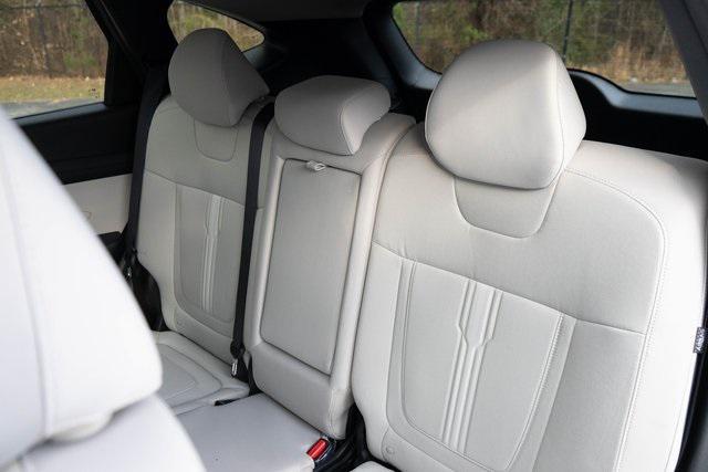Photo of 2025 Hampton Gray Hyundai TUCSON