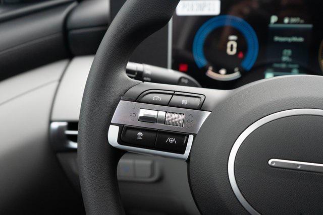 Photo of 2025 Hampton Gray Hyundai TUCSON