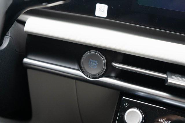 Photo of 2025 Hampton Gray Hyundai TUCSON