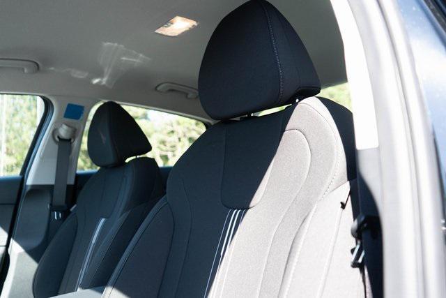Photo of 2025 Abyss Black Hyundai ELANTRA HEV