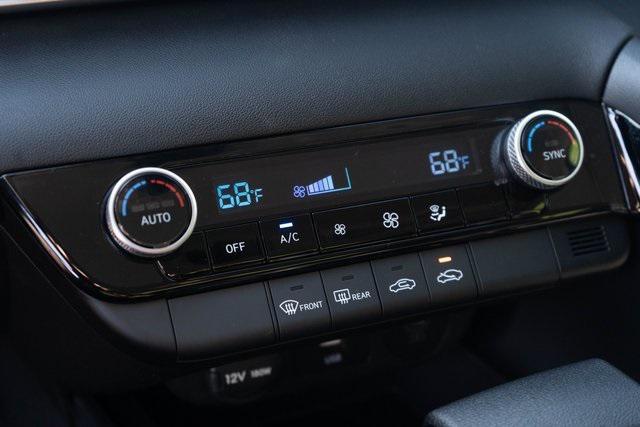 Photo of 2025 Abyss Black Hyundai ELANTRA HEV