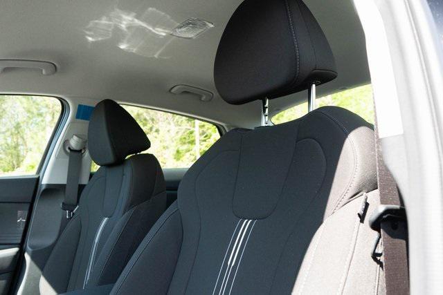 Photo of 2025 Abyss Black Hyundai ELANTRA HEV