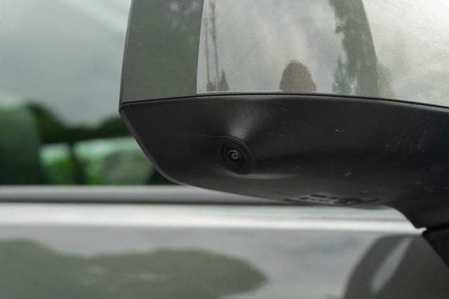 Photo of 2025 Hampton Gray Hyundai SANTA FE