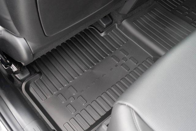 Photo of 2025 Hampton Gray Hyundai SANTA FE