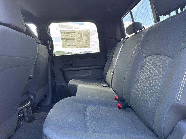 Photo of 2025 Granite Crystal Metallic Clearcoat RAM 2500