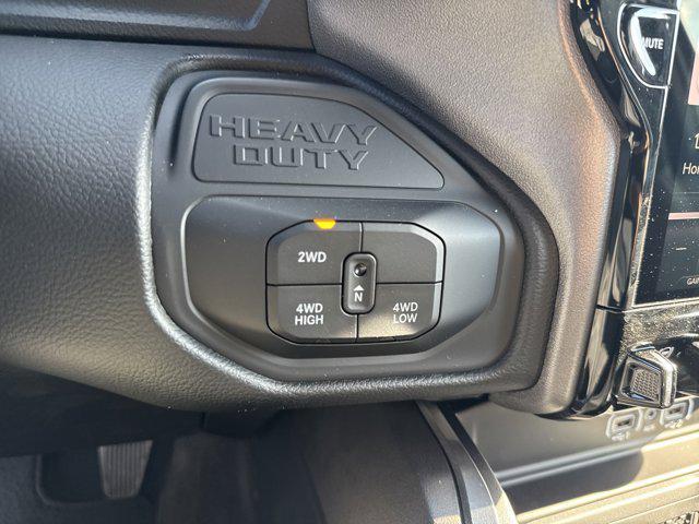 Photo of 2025 Granite Crystal Metallic Clearcoat RAM 2500