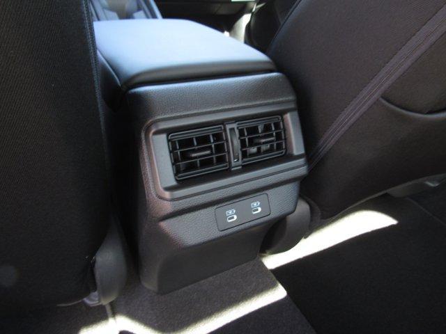 Photo of 2025 Solar Silver Metallic Honda Accord