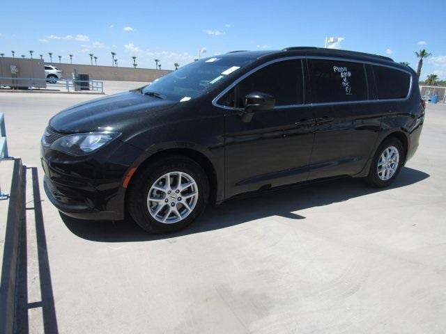 2021 Chrysler Voyager