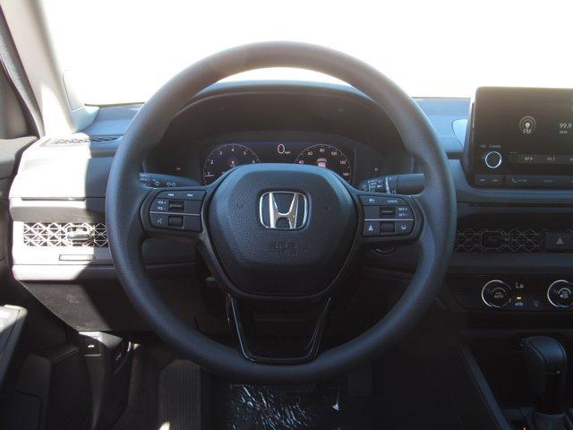 Photo of 2025 Platinum White Pearl Honda Accord