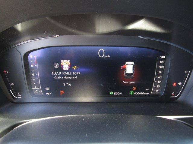 Photo of 2025 Platinum White Pearl Honda Pilot