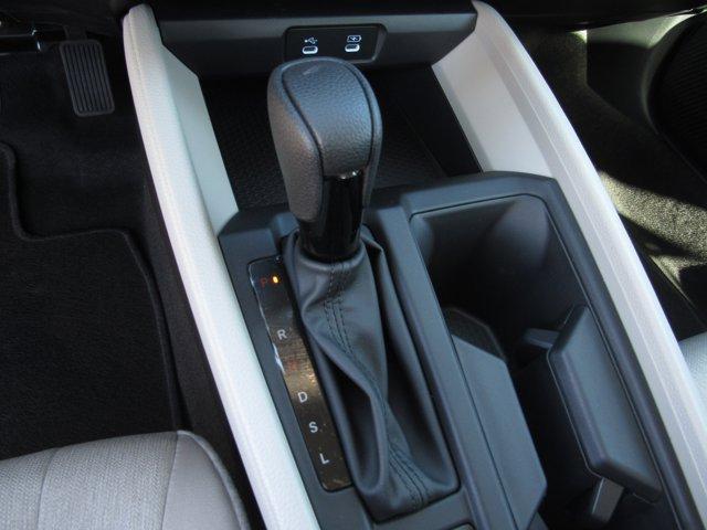 Photo of 2025 Platinum White Pearl Honda Accord