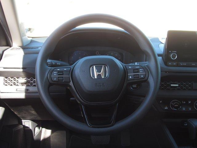 Photo of 2025 Solar Silver Metallic Honda Accord