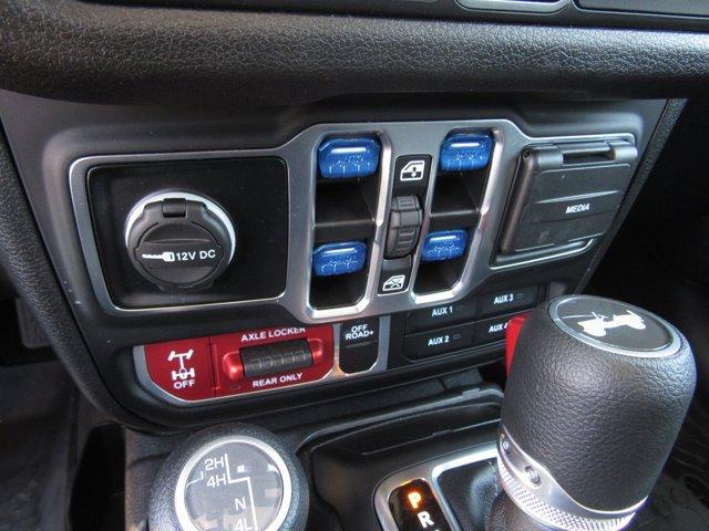 Photo of 2025 Anvil Clearcoat Jeep Wrangler