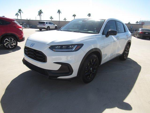 Photo of 2023 Platinum White Pearl Honda HR-V