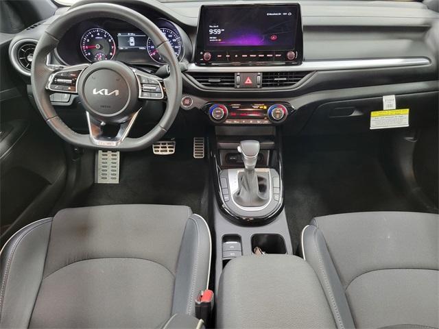 Photo of 2024 Deep Sea Blue Kia Forte