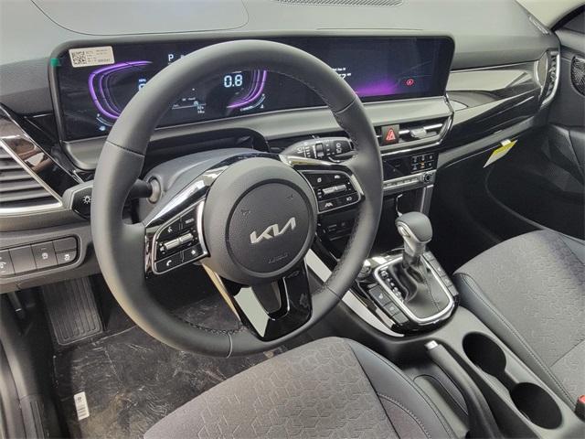 Photo of 2026 Blue / Black Kia Seltos