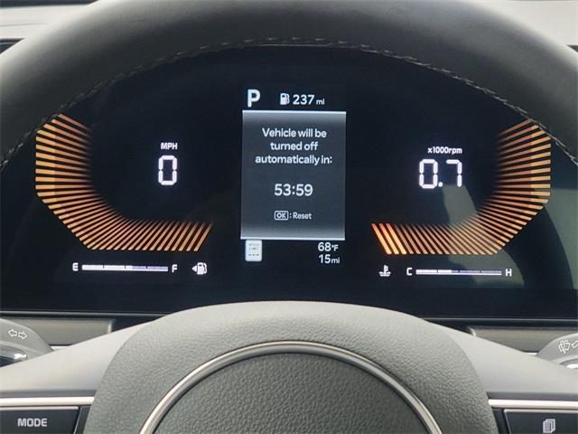 Photo of 2026 Runway Red Kia K5
