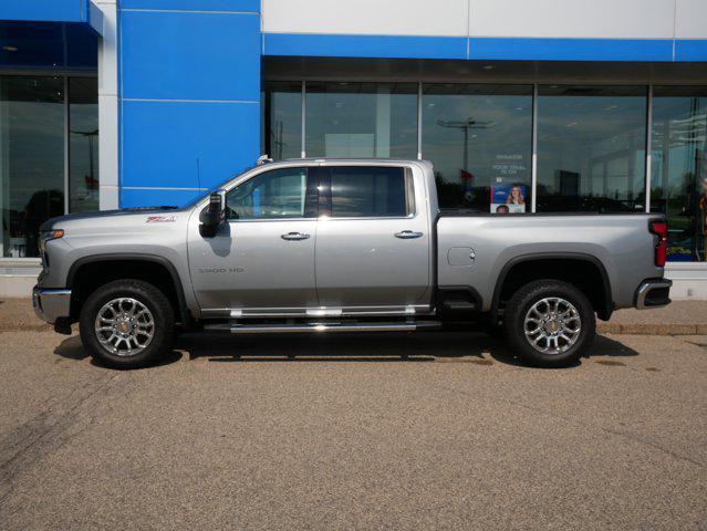 Photo of 2025 Sterling Gray Metallic Chevrolet Silverado 3500