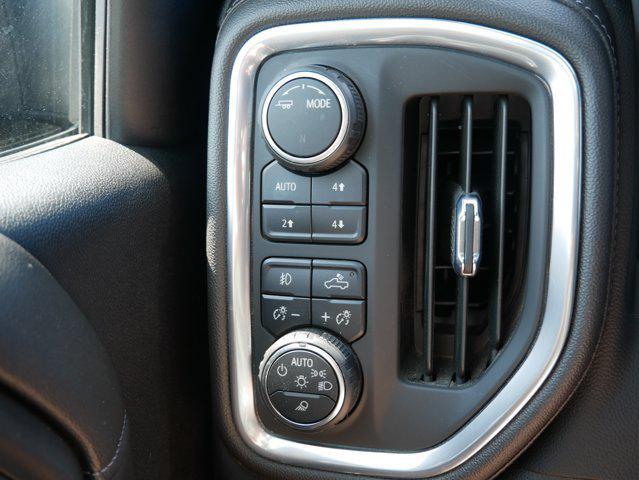 Photo of 2022 Black Chevrolet Silverado 1500