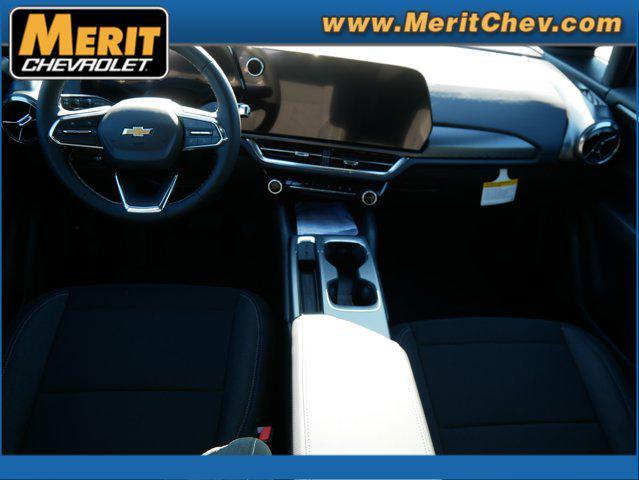 Photo of 2026 Summit White Chevrolet Equinox EV
