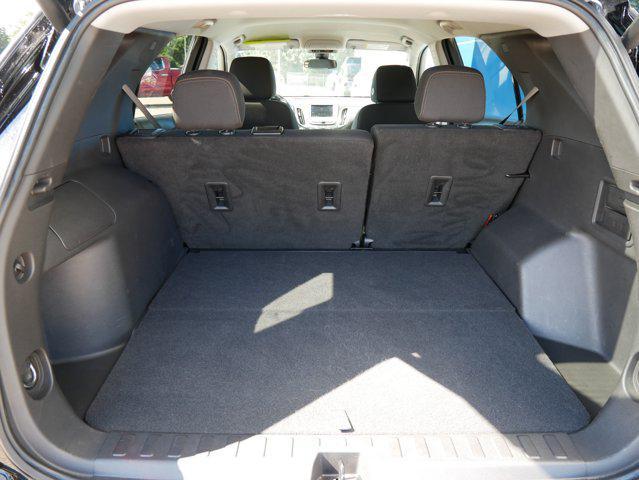 Photo of 2022 Mosaic Black Metallic Chevrolet Equinox