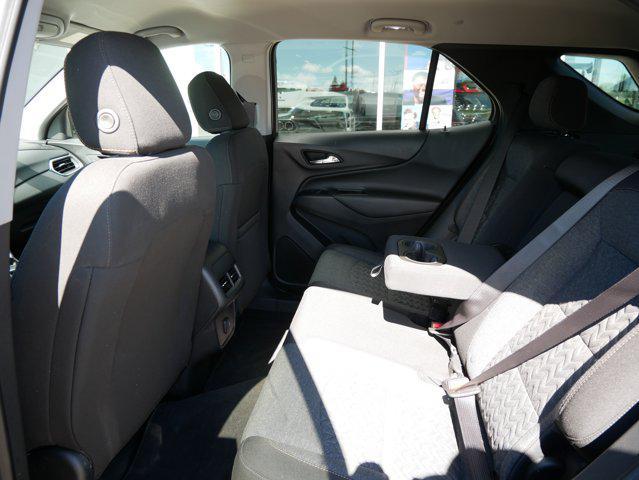 Photo of 2022 Mosaic Black Metallic Chevrolet Equinox