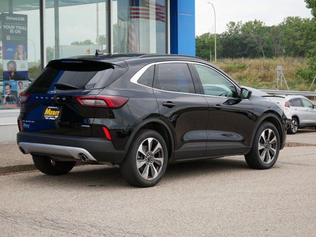 Photo of 2023 Agate Black Metallic Ford Escape
