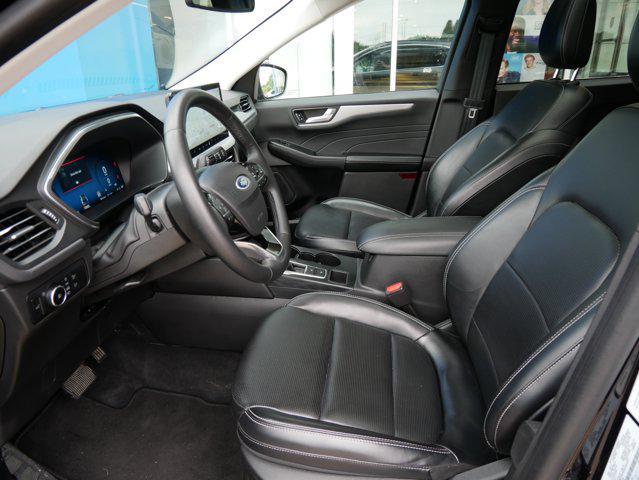 Photo of 2023 Agate Black Metallic Ford Escape