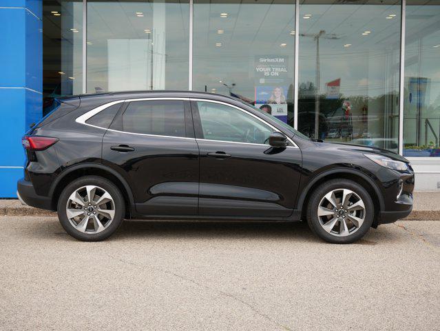 Photo of 2023 Agate Black Metallic Ford Escape