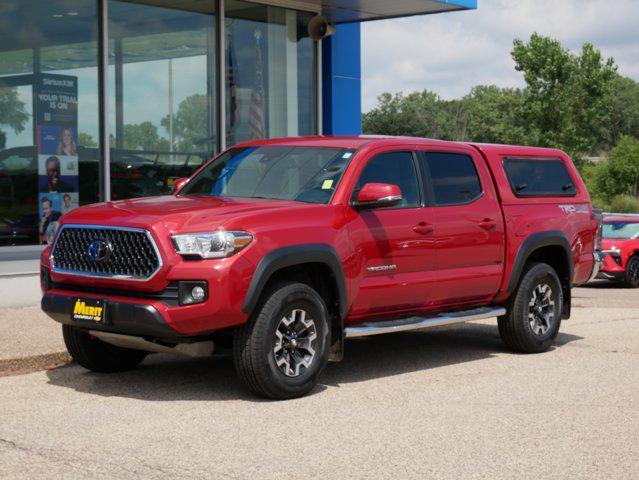 Photo of 2018 Barcelona Red Metallic Toyota Tacoma