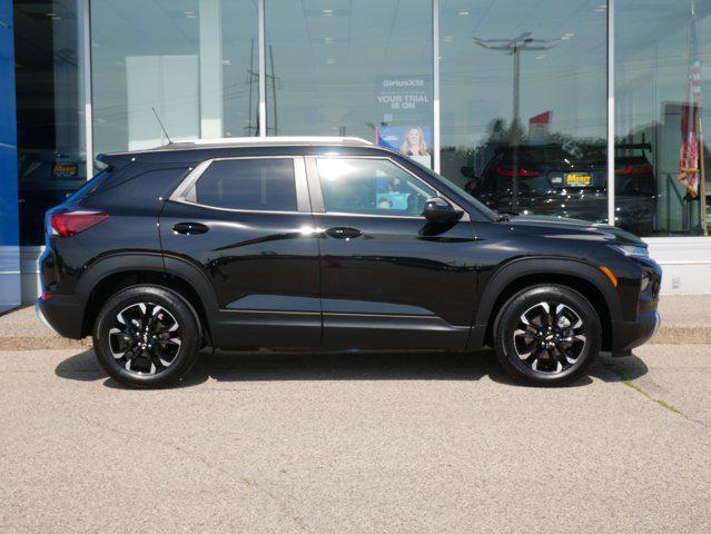 Photo of 2022 Mosaic Black Metallic Chevrolet Trailblazer
