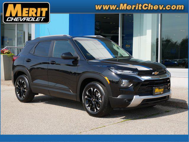 Photo of 2022 Mosaic Black Metallic Chevrolet Trailblazer