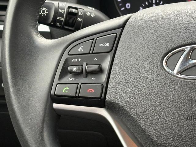 Photo of 2017 Caribbean Blue Hyundai TUCSON