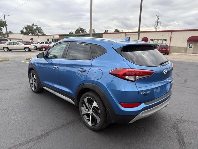 Photo of 2017 Caribbean Blue Hyundai TUCSON