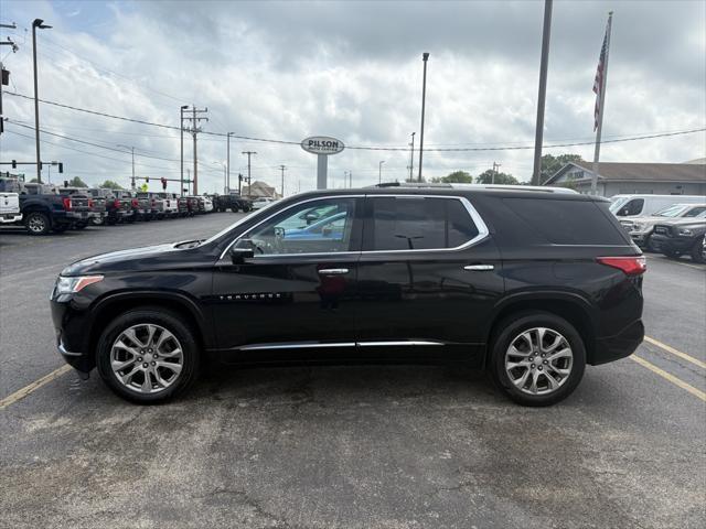 Photo of 2018 Mosaic Black Metallic Chevrolet Traverse